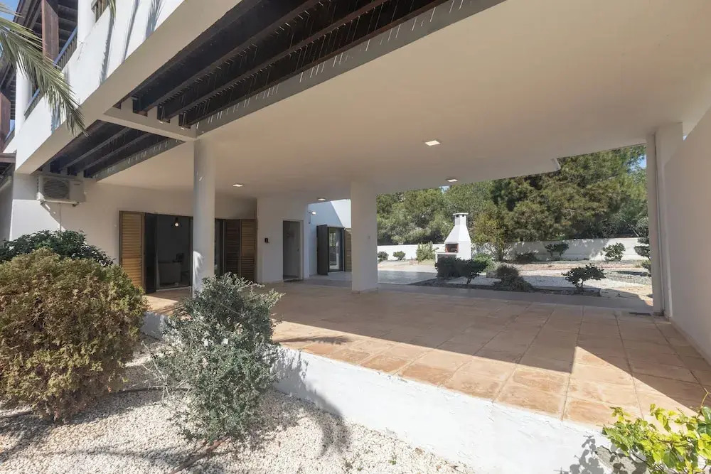 Villa Rosie, Modern 4bdr Ayia Napa Villa With Pool