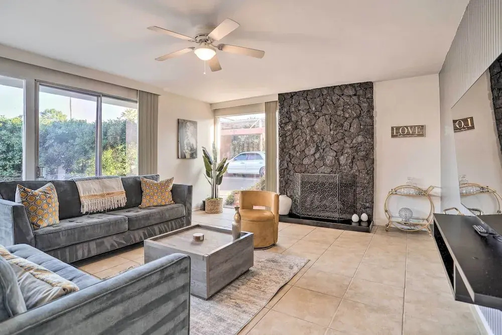 Trendy Palm Desert Home w/ Patio, Pool Access