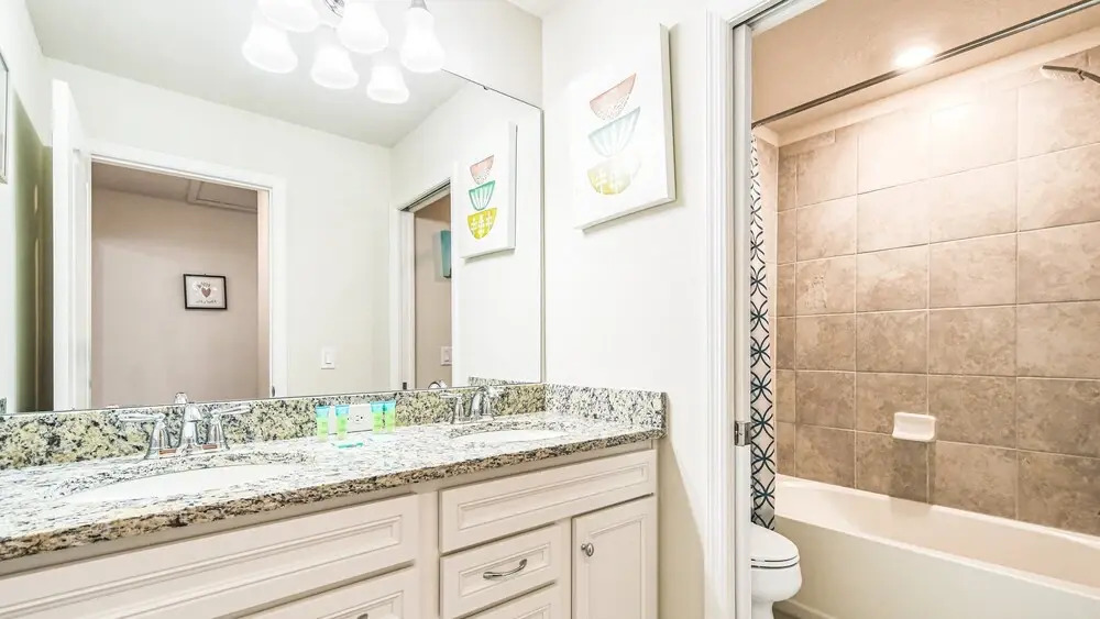 7BR Pool LAKE VIEW! Solterra Resort Family Villa