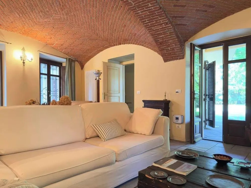 Dimora il Pozzetto Elegant Villa With Garden
