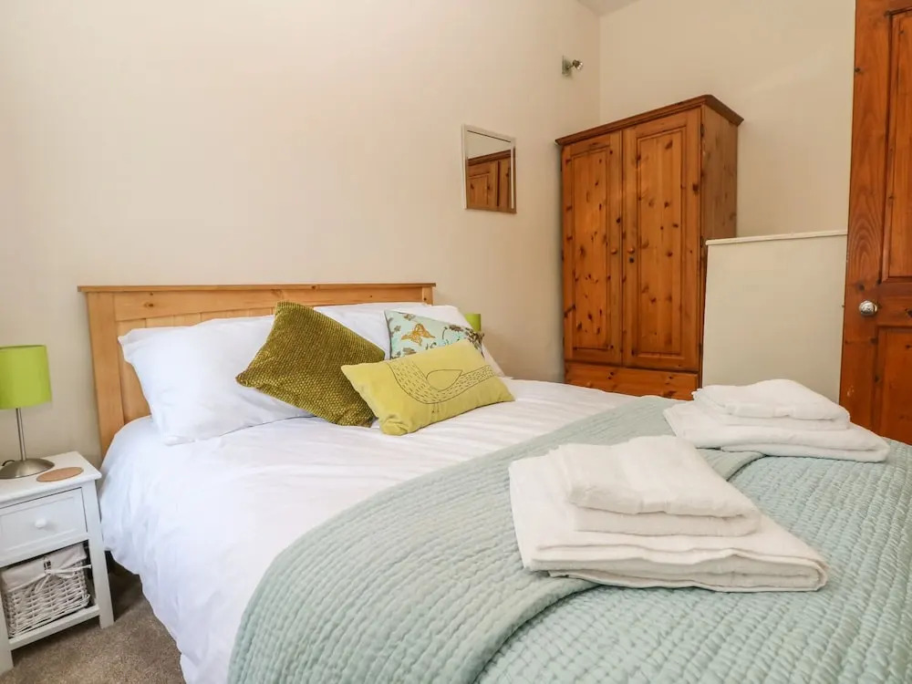 7 Bank Cottages, High Peak