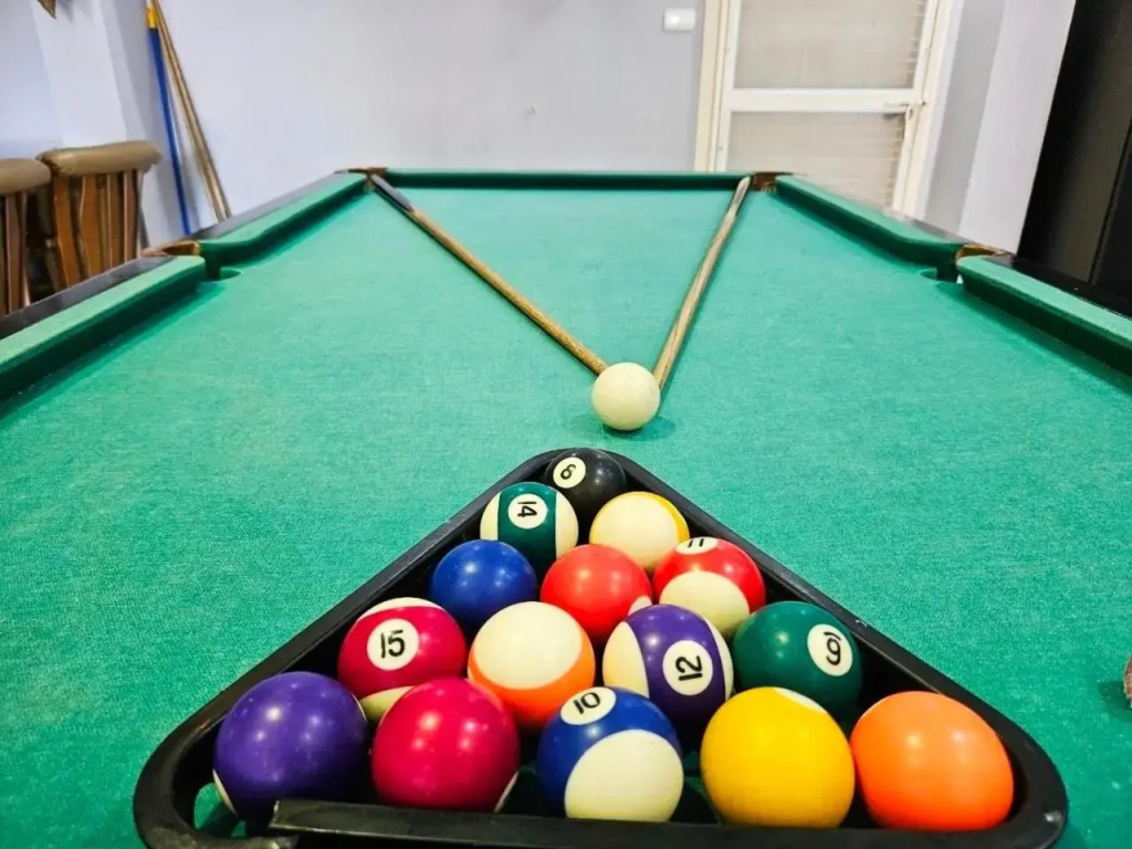 Adparty Pool Villa Huahin 4 Bedrooom With Pool Table, BBQ Facilities & Karaoke