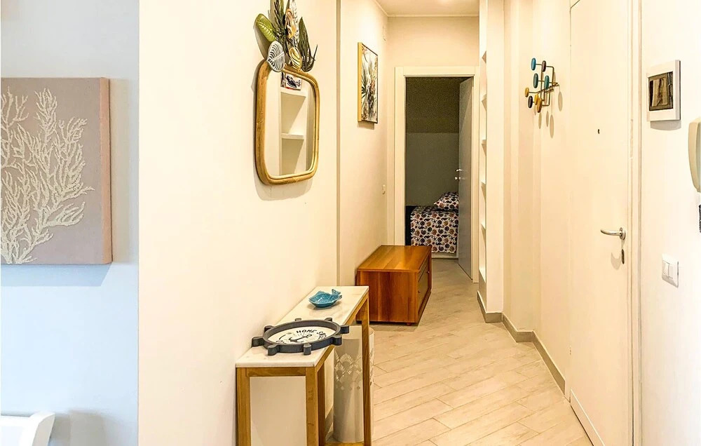 Awesome Apartment in Marinella di Sarzana With Wifi and 2 Bedrooms