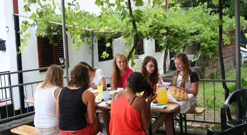 City Beach Hostel