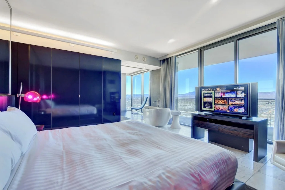 Panoramic Room on 36 floor