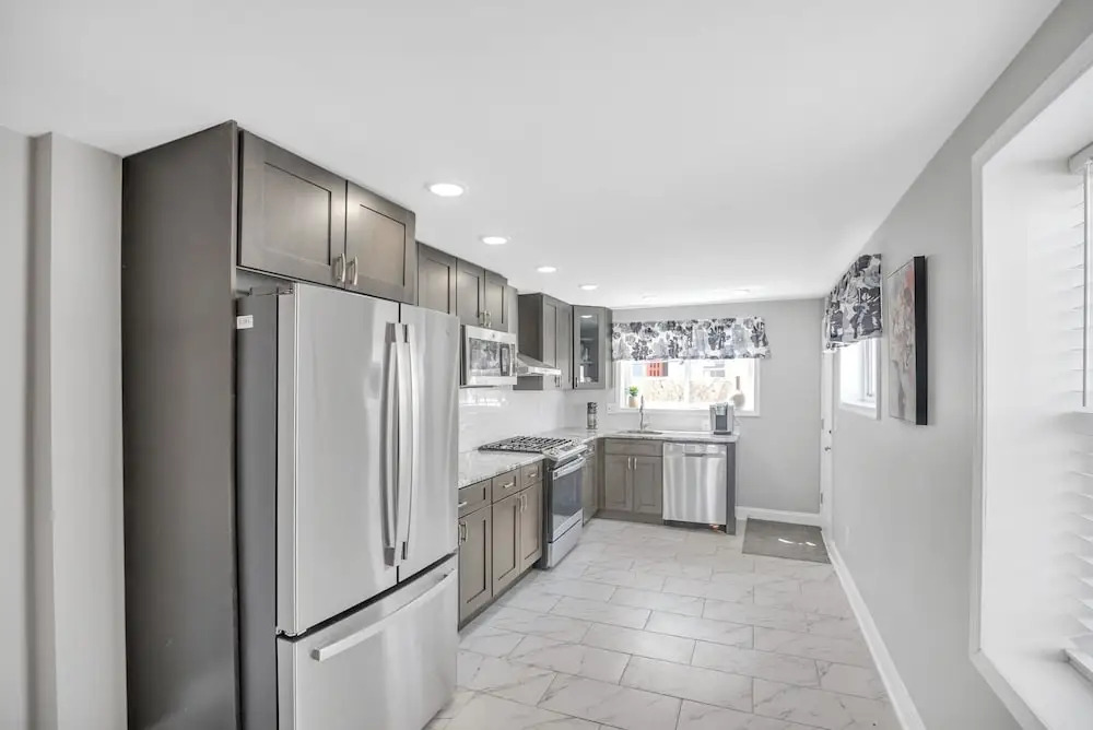 Enjoy Your Stay In This Amazing Location In Philadelphia! 4 Bedroom Home by RedAwning