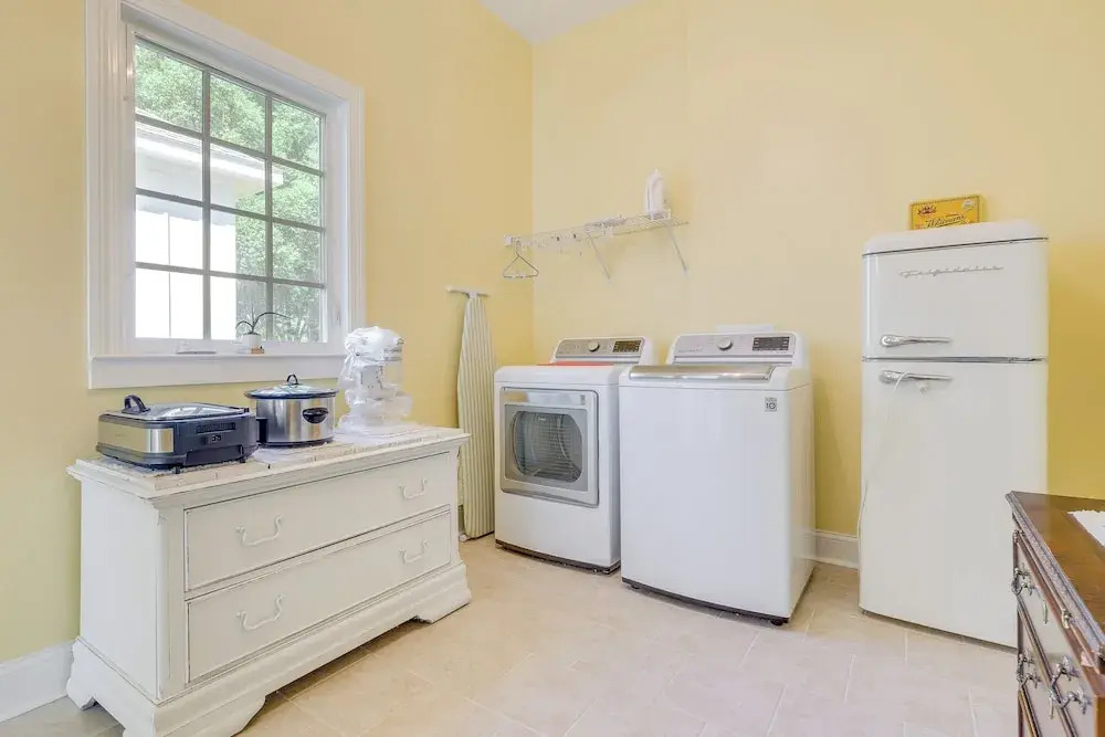 Fairhope Cottage: 2 Mi to Town & Pier!