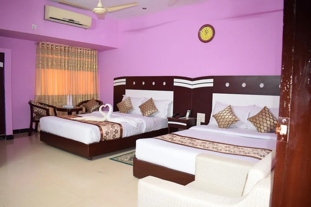 Hotel Regal Palace