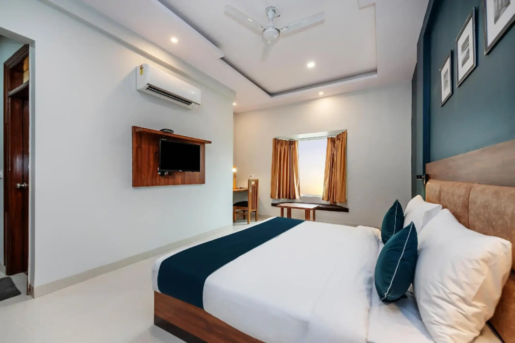 SilverKey Executive Stays 45859 MKM Market