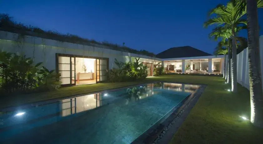 Villa Reflections