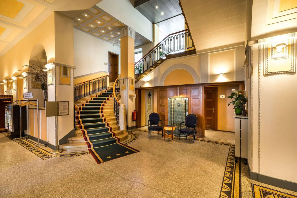 Art Deco Hotel Montana Luzern
