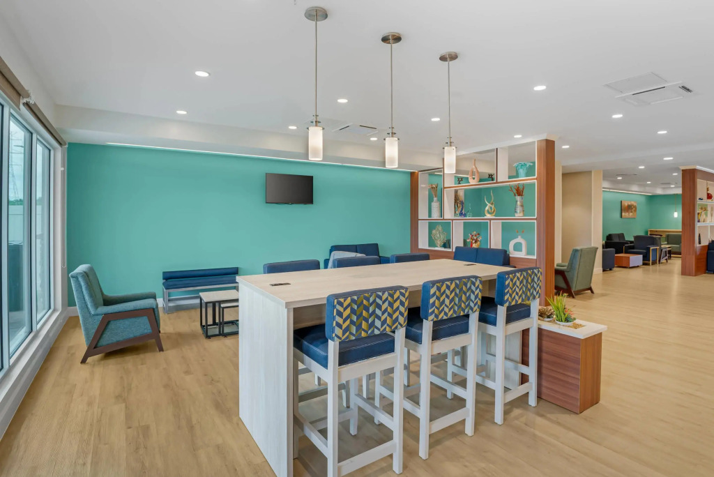 MainStay Suites Chesapeake - Greenbrier
