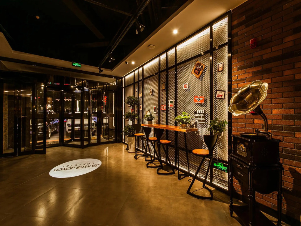 James Joyce Coffetel·Xi'an Nanmen Ming City Wall Xiaonanmen