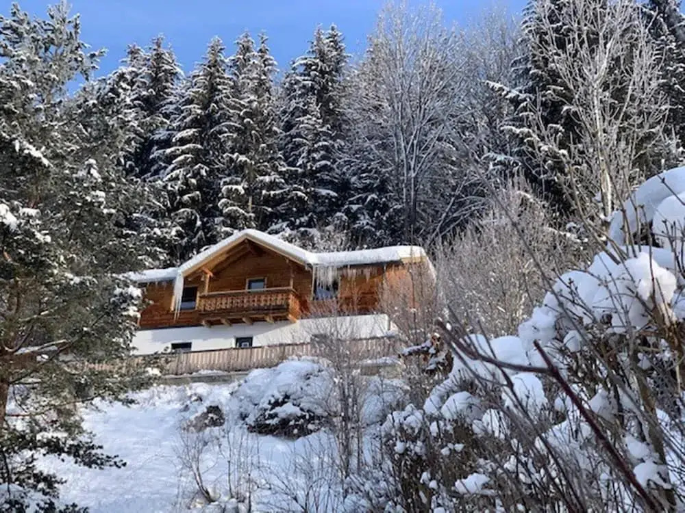 Renovated Holiday Home near Zell am See with Enclosed Garden
