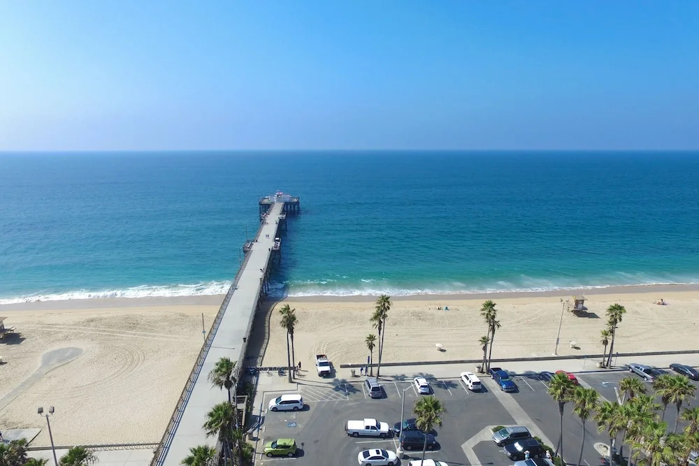 404 E. Oceanfront (68449)