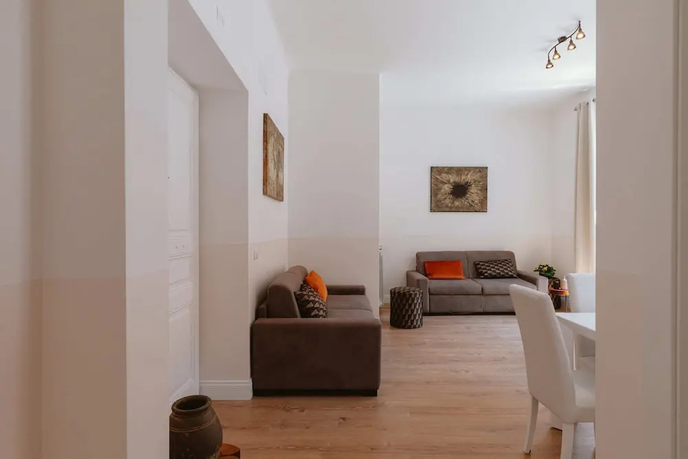 504 Corso Suites