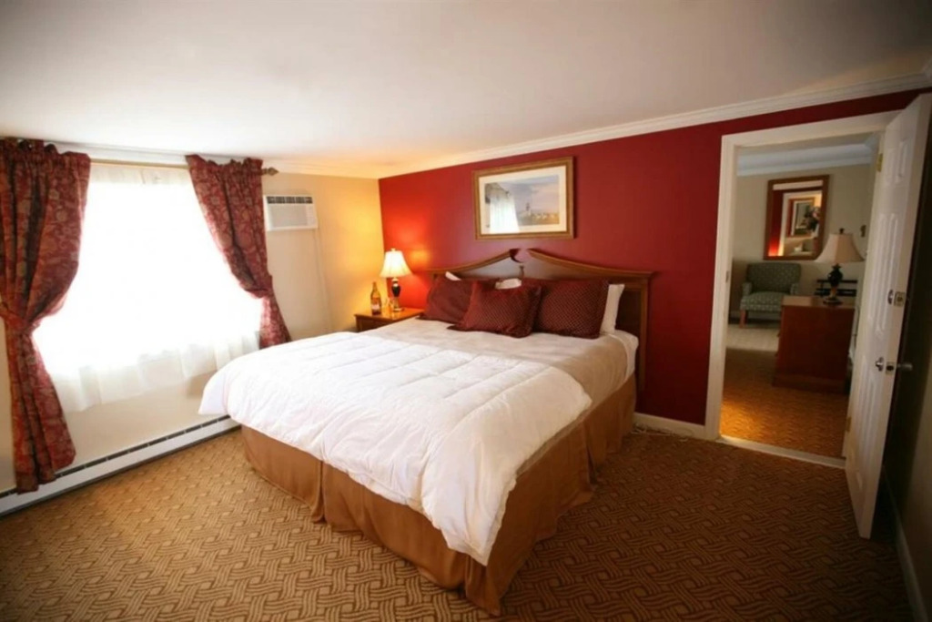 Love Farms Lodge