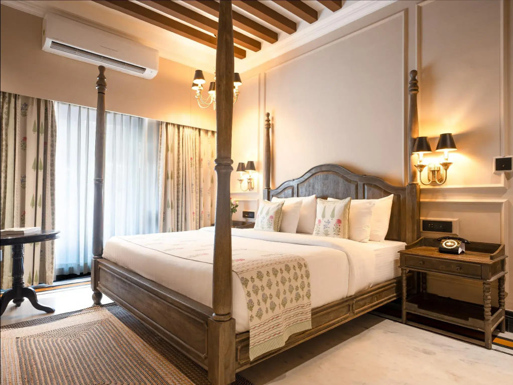 Panna Vilas - A Lake Facing Boutique Hotel