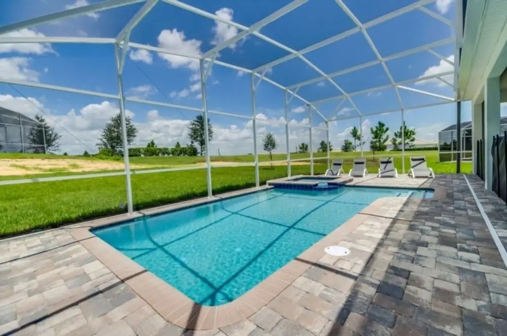 9040sd - 8 Bedroom Villa by Redawning