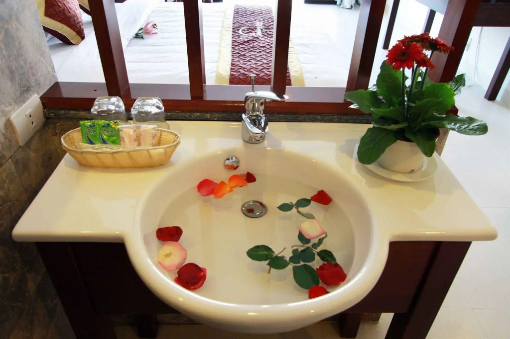 Sunshine Hoian Hotel