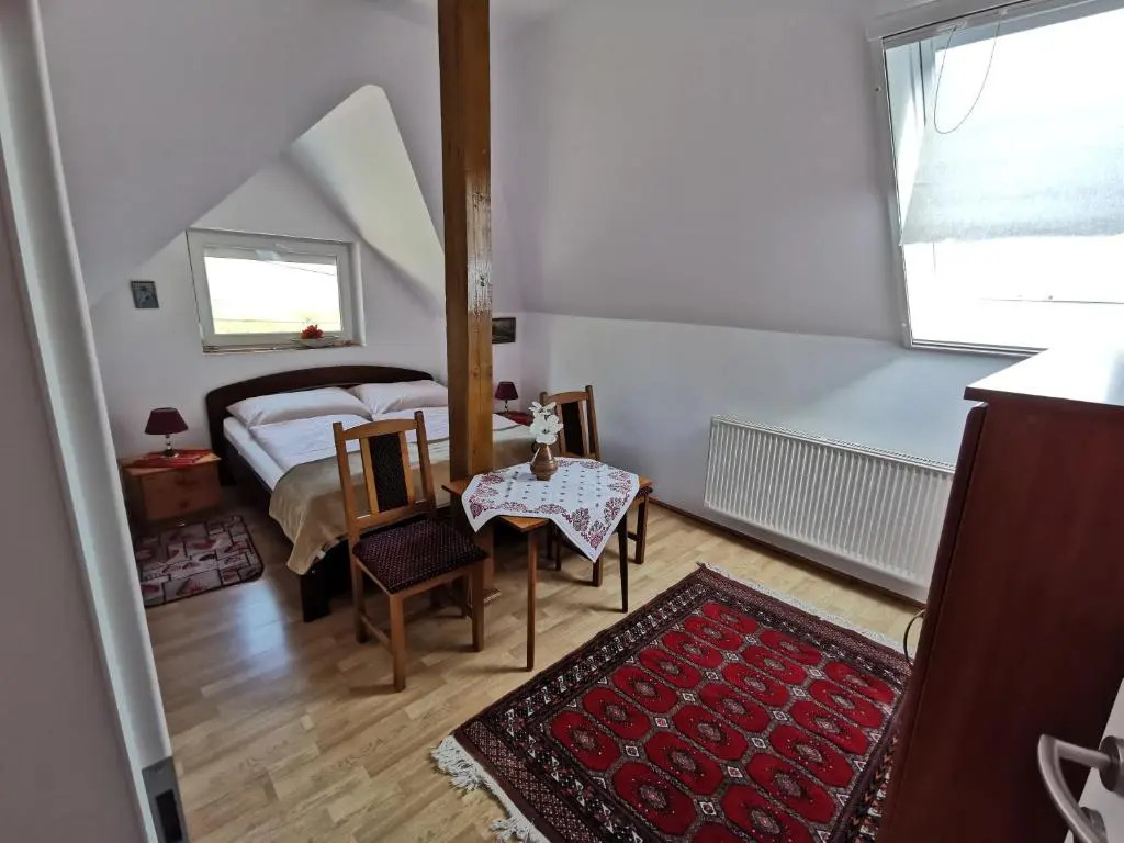 Landhaus Forrás 2