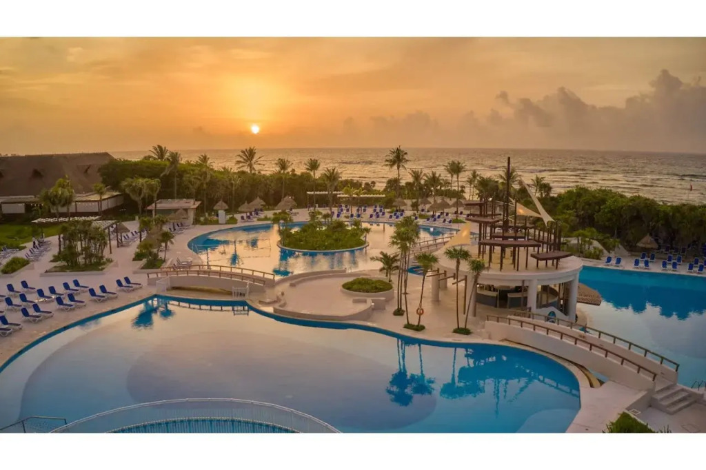 Bahia Principe Escape Tequila