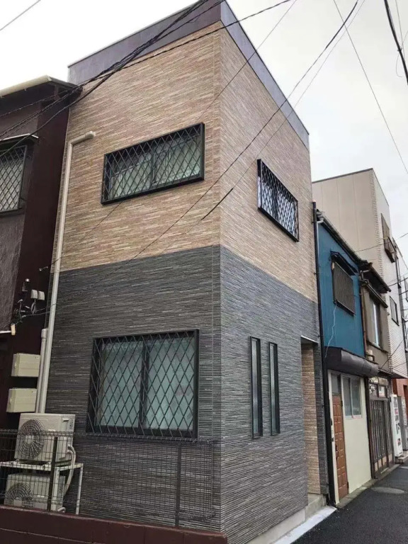 RE Tokyo I