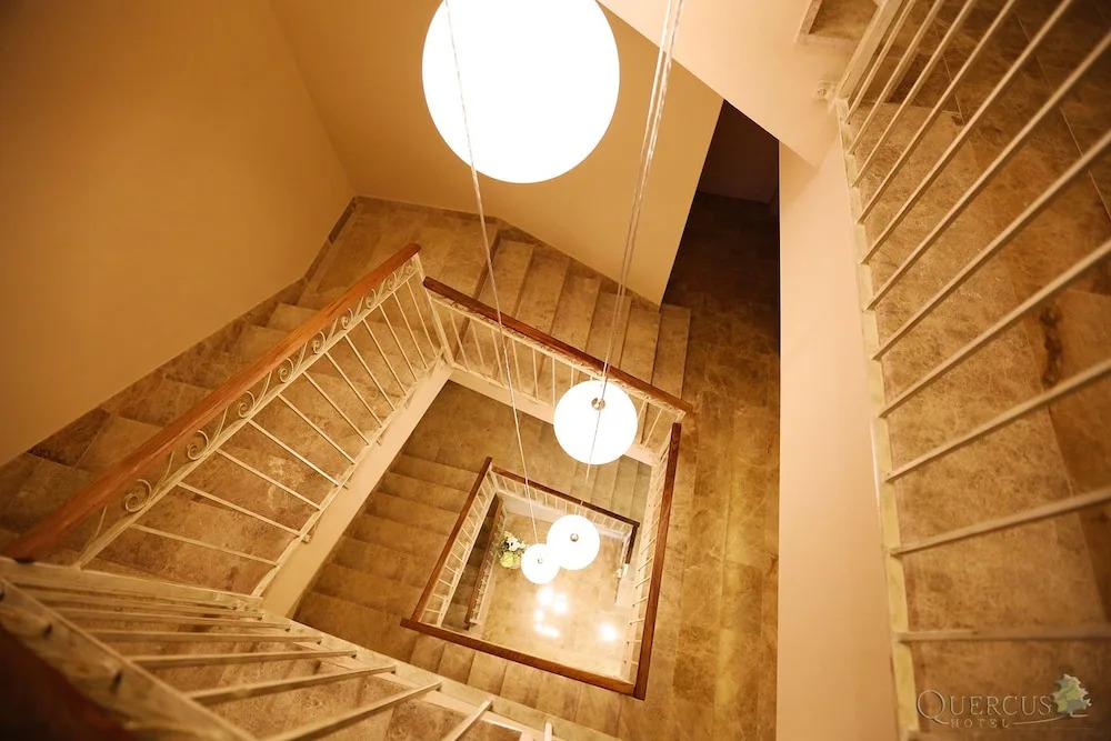 Hotel Quercus