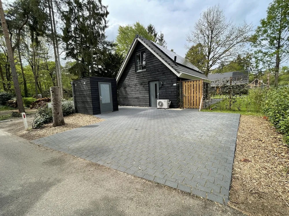 Chalet in Lochem near Forest & Cycling