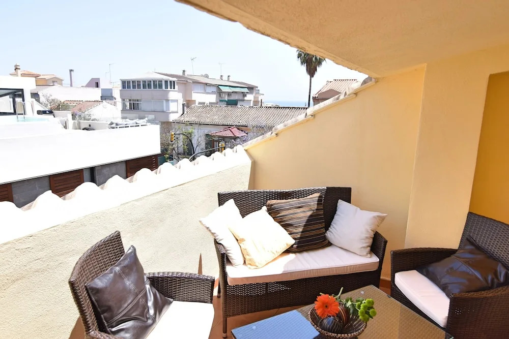 Ático-Duplex Pedregalejo/Terraza/Parking