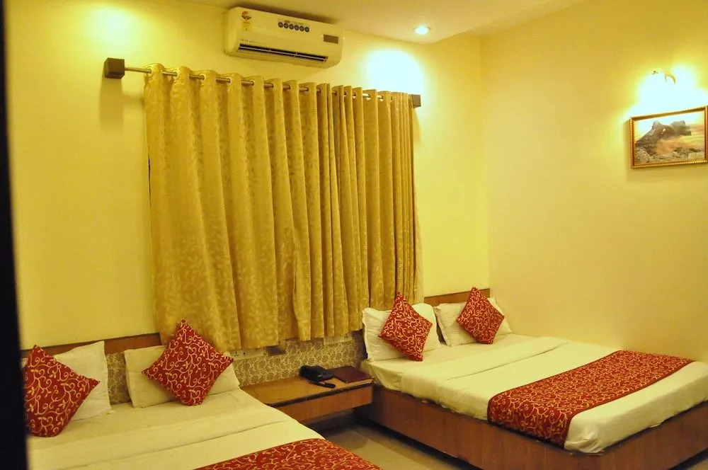 The Classic Rooms