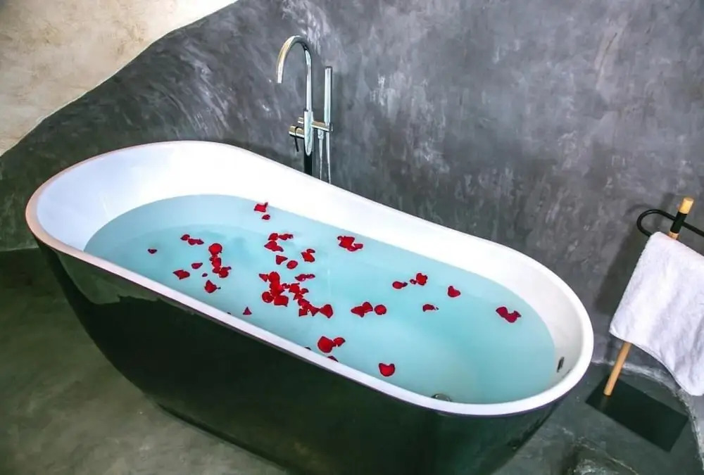 Elysian Santorini Oia Luxury Cave Villa With Outdoor Hot Tub With Sea Sunset View