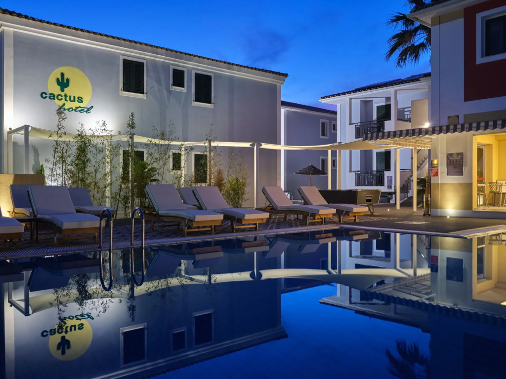Cactus Hotel
