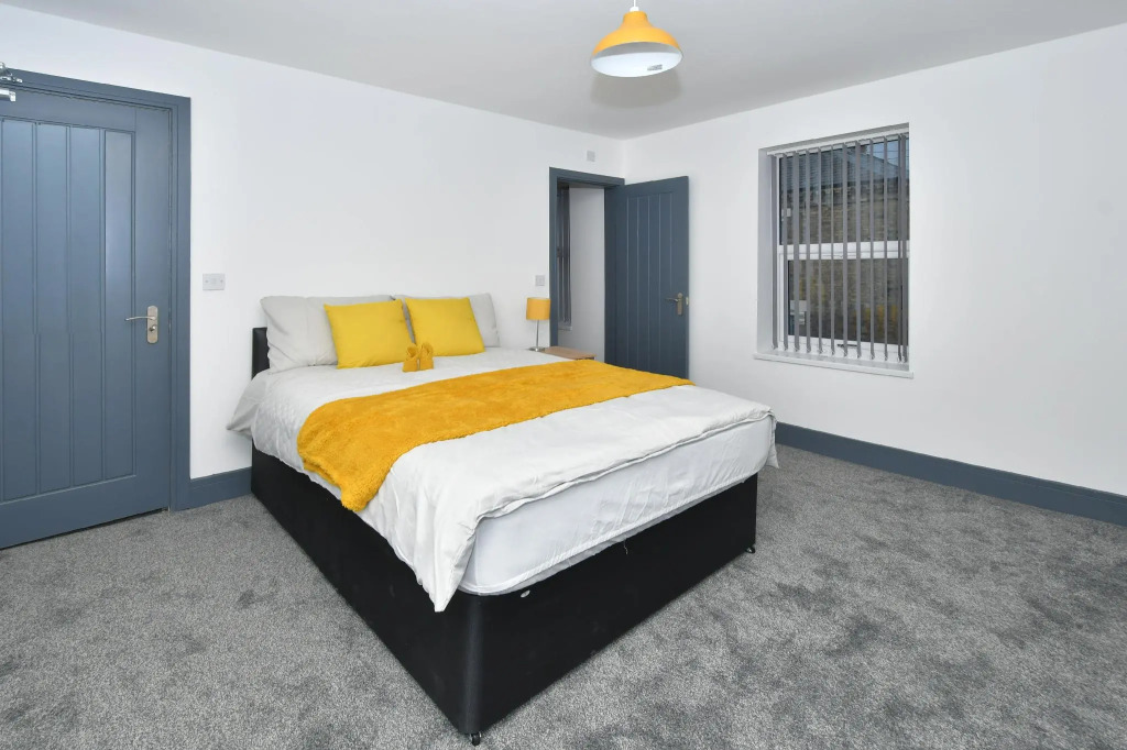 Brunswick Place XXX