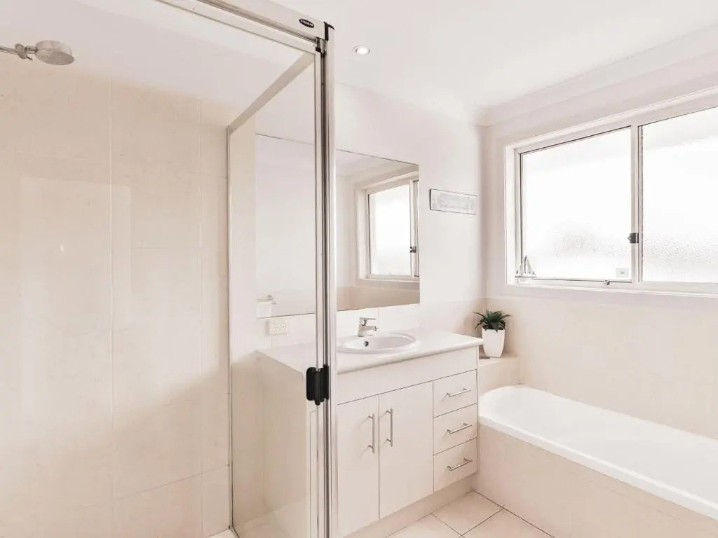 Unit 3 23 BOOYONG STREET