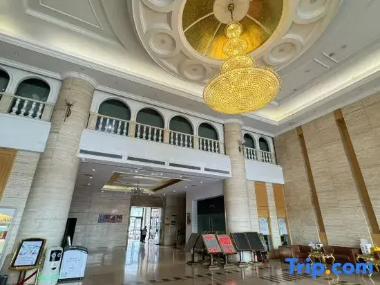 Vienna Hotel (Fuzhou Changle Zhenghe Subway Station)