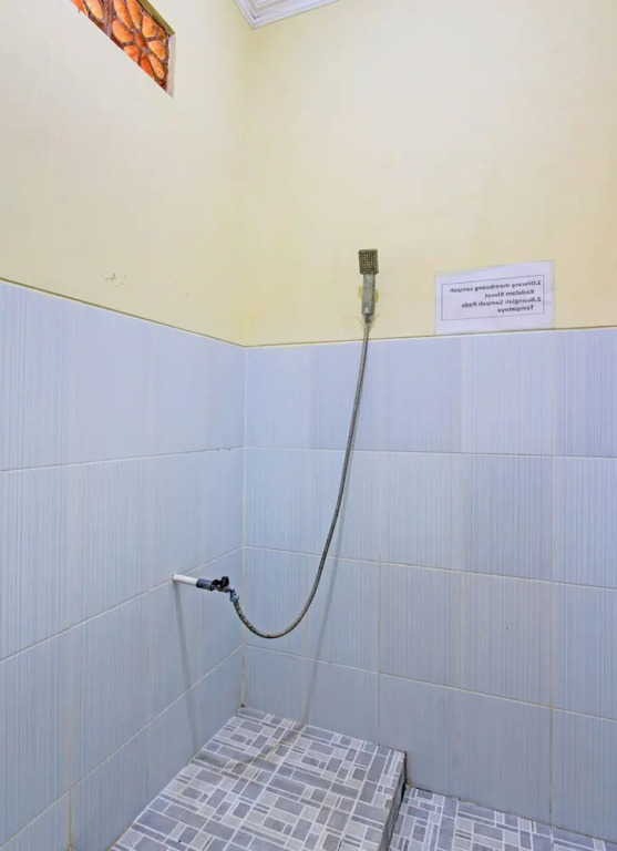 Hotel O Luqman Kostel Syariah