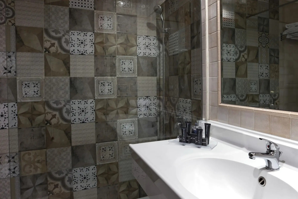 BV Hotel Oly