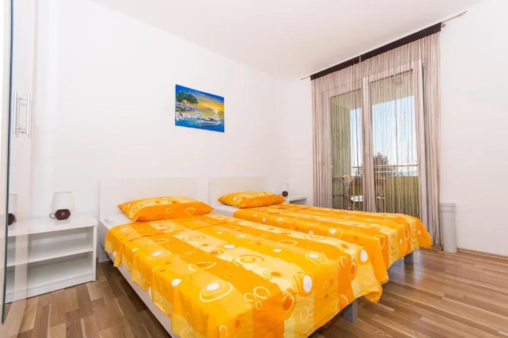 Apartments Braco
