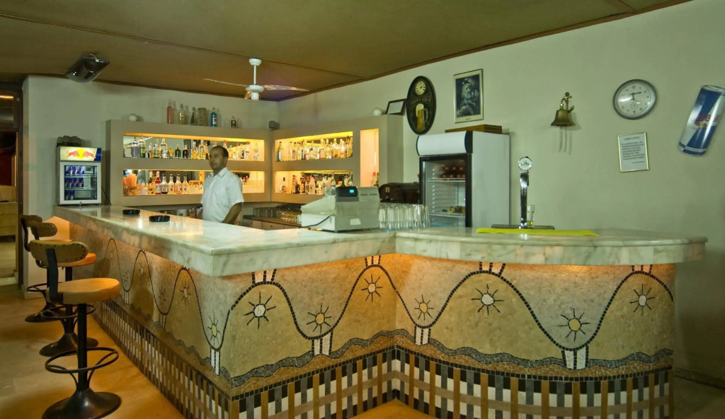 Rheme Beach Hotel