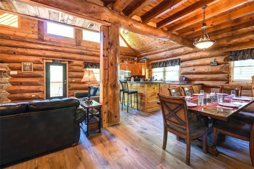 American Heritage 4 Bedroom Home with Mountain View