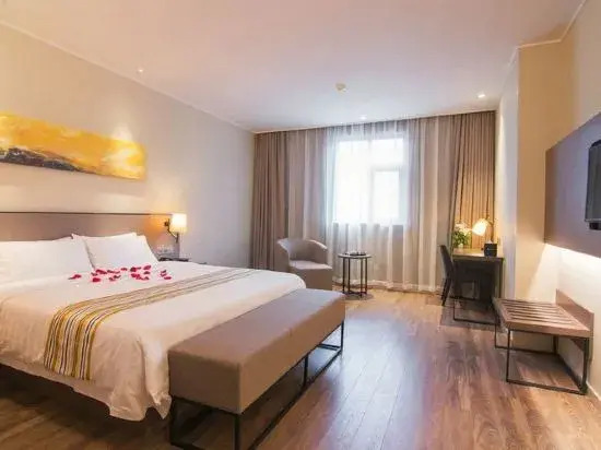 Homeinn Plus Hotel (Tai'an Dongyue Street Renault Wuyue Plaza)