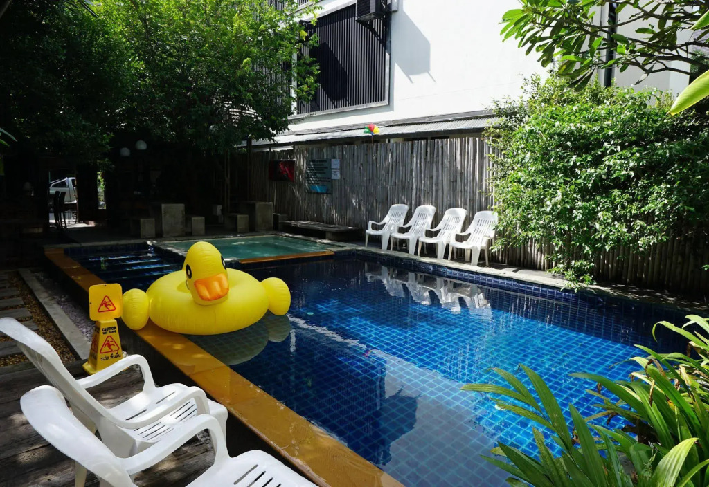 OYO 988 Good Morning Chiang Mai Tropical Inn
