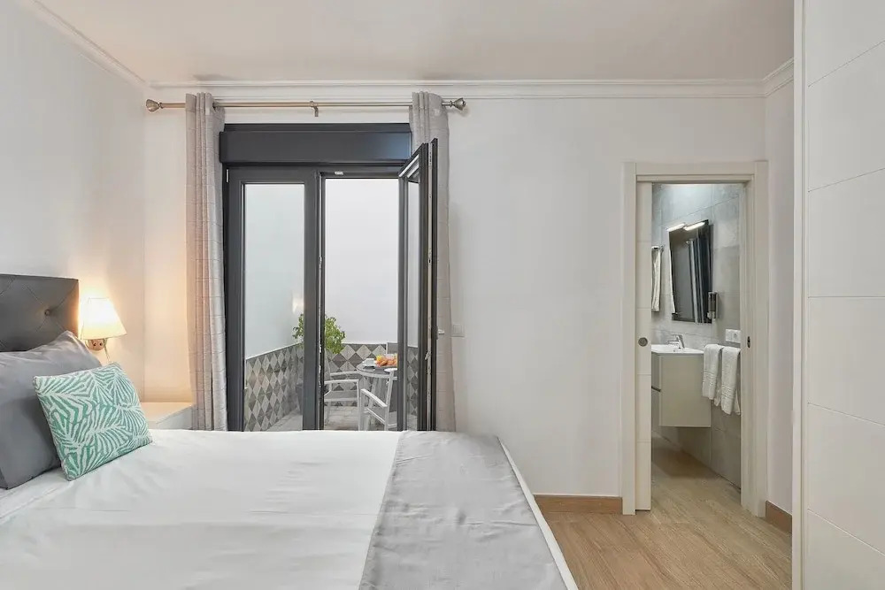 Solaga - Nueva Suites