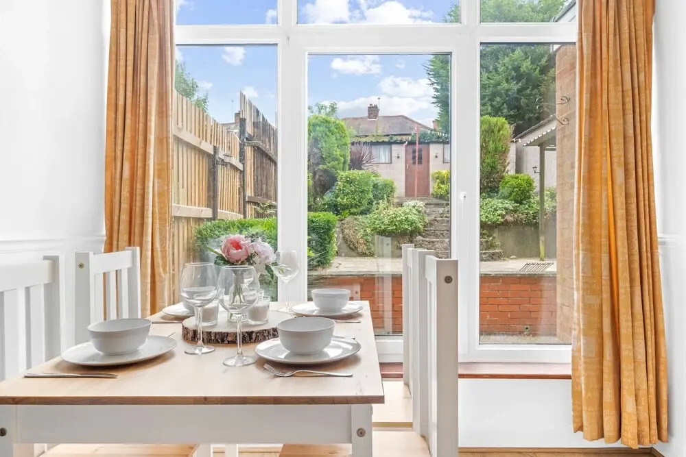 4 Bedroom House located near BHX & NEC