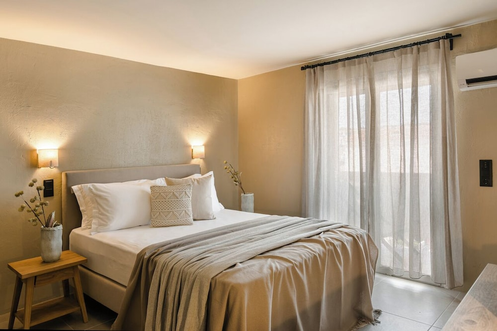 Nomāde Agora - Luxury Suites in Lixouri