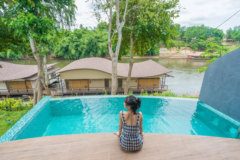 Binlha Raft Resort