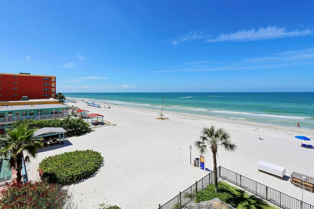 Emerald Isle #302