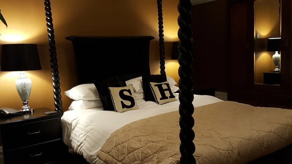 Sawrey House Country Hotel