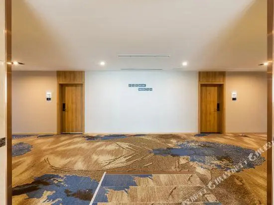 Tongnan Hotel